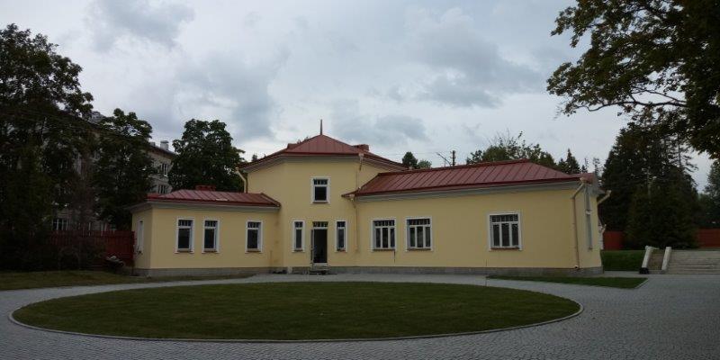 Дача Новикова в Зеленогорске, хозяйственная постройка 